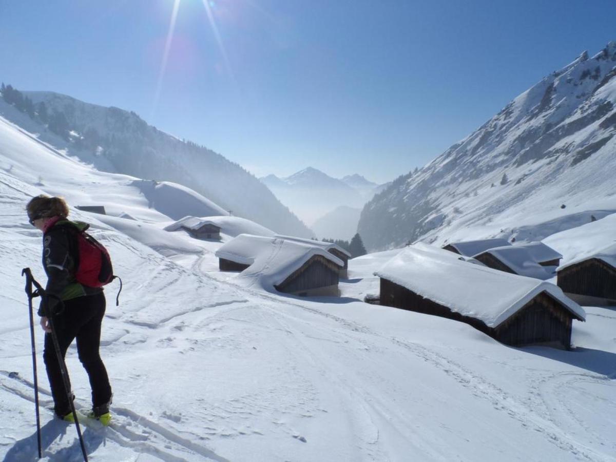 Le 211,Ski Et Randonnee, Lave Linge ,Parking Bernex Exterior photo